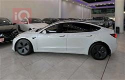 تسلا موديل 3